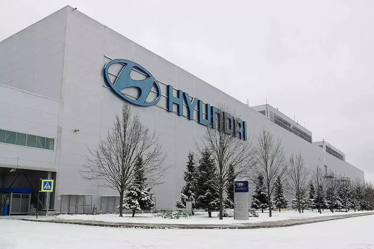9 января завод Hyundai в Санкт-Петербурге снова начал работать
