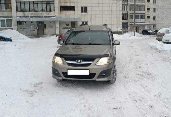 LADA (ВАЗ) Largus, 2012 год выпуска с двигателем Бензин, 850 000 RUB в г. Екатеринбург