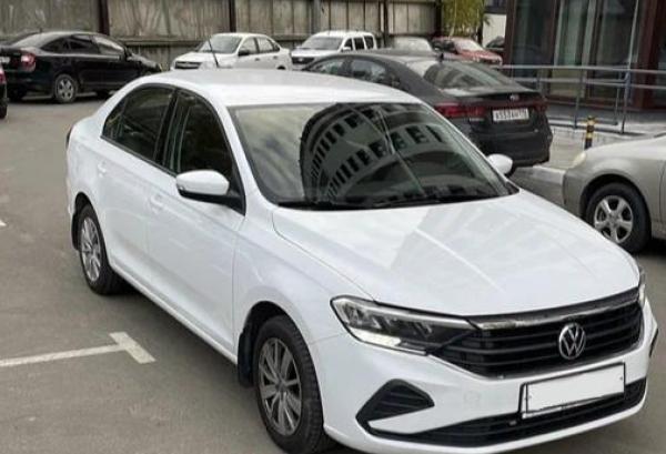 Volkswagen Polo, 2020 год выпуска с двигателем Бензин, 1 800 000 RUB в г. Казань