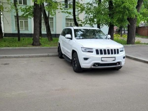 Jeep Grand Cherokee, 2014 год выпуска с двигателем Дизель, 2 690 000 RUB в г. Москва