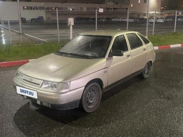 LADA (ВАЗ) 2112, 2001 год выпуска с двигателем Бензин, 83 000 RUB в г. Екатеринбург