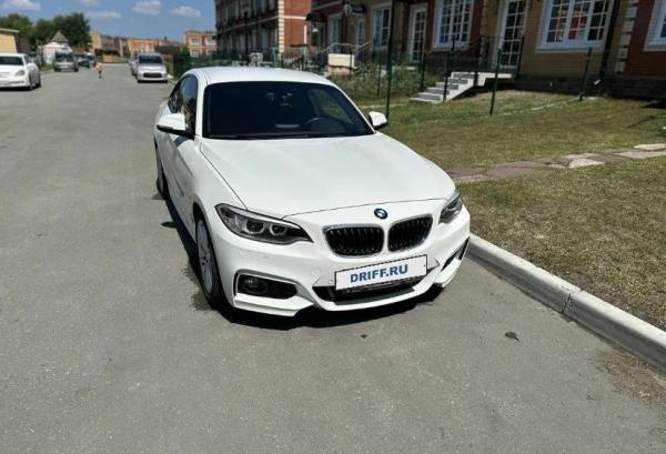 BMW 2 серия, 2017 год выпуска с двигателем Бензин, 2 850 000 RUB в г. Новосибирск