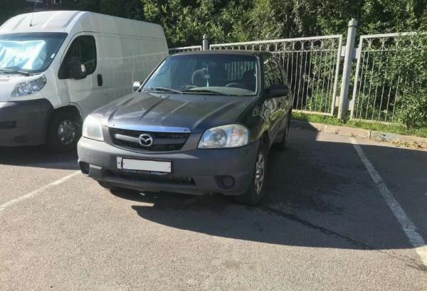 Mazda Tribute, 2002 год выпуска с двигателем Бензин, 340 000 RUB в г. Санкт-Петербург