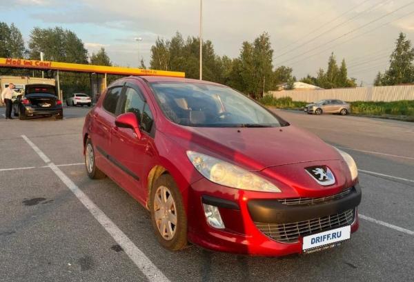 Peugeot 308, 2010 год выпуска с двигателем Бензин, 630 000 RUB в г. Санкт-Петербург