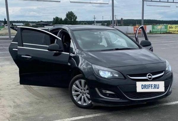 Opel Astra, 2013 год выпуска с двигателем Бензин, 1 150 000 RUB в г. Екатеринбург