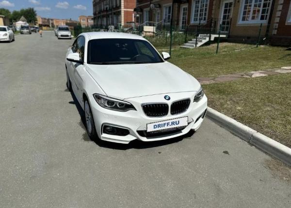 BMW 2 серия, 2017 год выпуска с двигателем Бензин, 2 850 000 RUB в г. Новосибирск