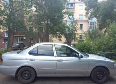 Фото Nissan Sunny