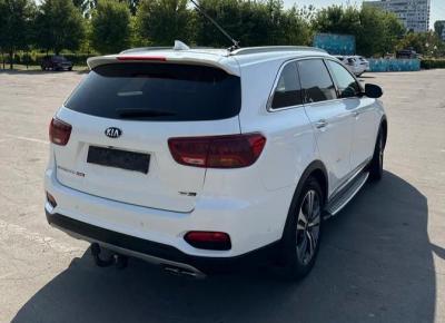 Фото Kia Sorento