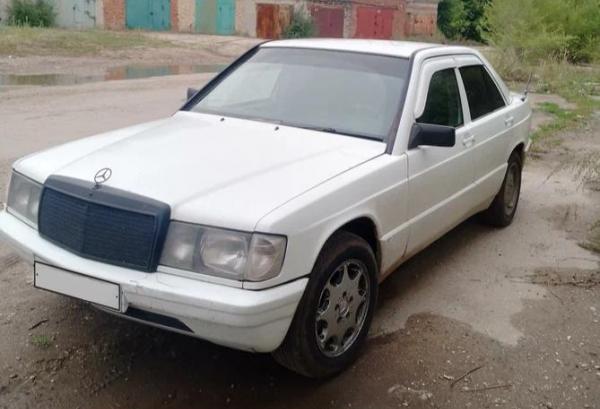 Mercedes-Benz 190 (W201), 1989 год выпуска с двигателем Бензин, 375 000 RUB в г. Самара