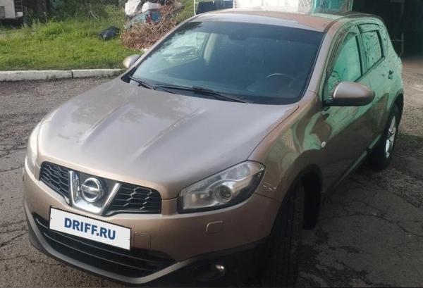 Nissan Qashqai, 2010 год выпуска с двигателем Бензин, 1 450 000 RUB в г. Красноярск