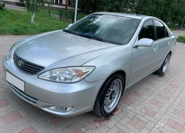 Toyota Camry, 2002 год выпуска с двигателем Бензин, 900 000 RUB в г. Омск