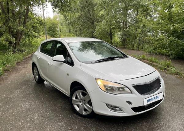 Opel Astra, 2011 год выпуска с двигателем Бензин, 718 800 RUB в г. Уфа