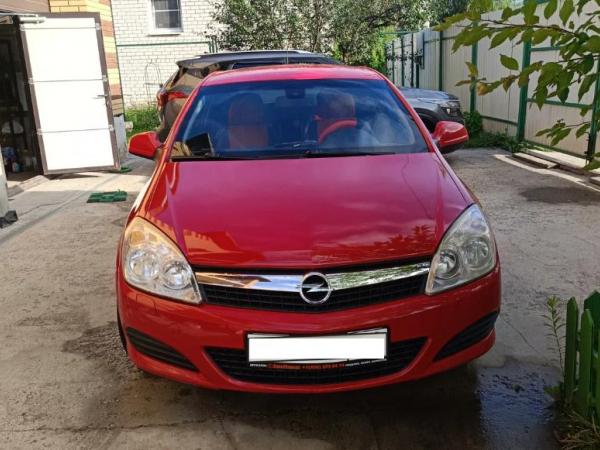 Opel Astra, 2010 год выпуска с двигателем Бензин, 660 000 RUB в г. Нижний Новгород