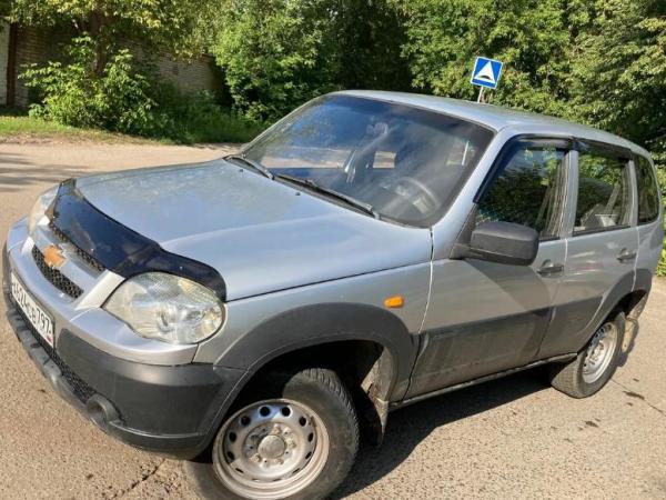 Chevrolet Niva, 2011 год выпуска с двигателем Бензин, 525 000 RUB в г. Москва