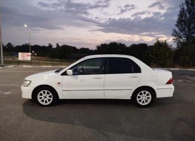 Фото Mitsubishi Lancer