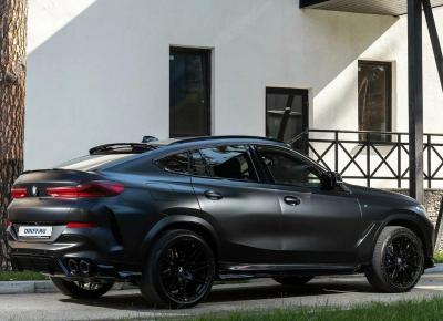 Фото BMW X6