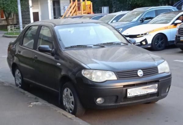 Fiat Albea, 2007 год выпуска с двигателем Бензин, 240 000 RUB в г. Москва