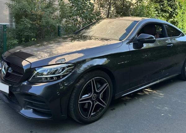 Mercedes-Benz C-класс, 2019 год выпуска с двигателем Бензин, 4 100 000 RUB в г. Москва