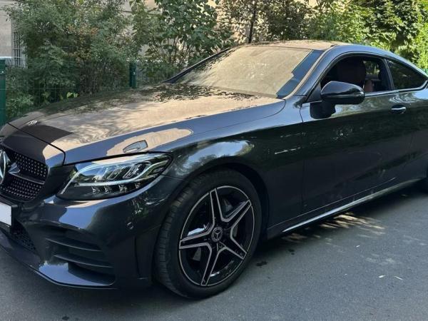 Mercedes-Benz C-класс, 2019 год выпуска с двигателем Бензин, 4 100 000 RUB в г. Москва