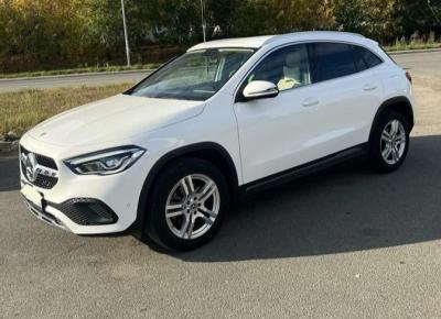 Фото Mercedes-Benz GLA