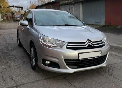 Фото Citroen C4