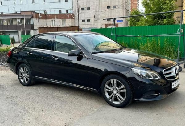 Mercedes-Benz E-класс, 2013 год выпуска с двигателем Дизель, 2 140 000 RUB в г. Казань