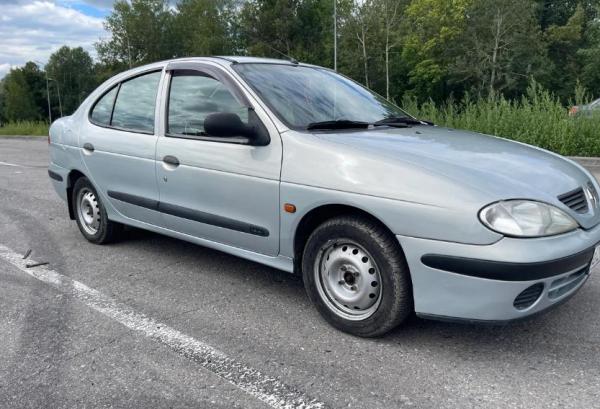 Renault Megane, 2001 год выпуска с двигателем Бензин, 330 000 RUB в г. Казань