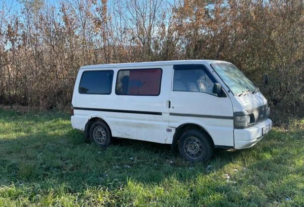 Nissan Vanette, 1999 год выпуска с двигателем Дизель, 270 000 RUB в г. Омск