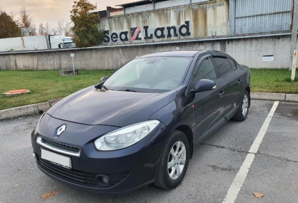 Renault Fluence, 2011 год выпуска с двигателем Бензин, 650 000 RUB в г. Санкт-Петербург