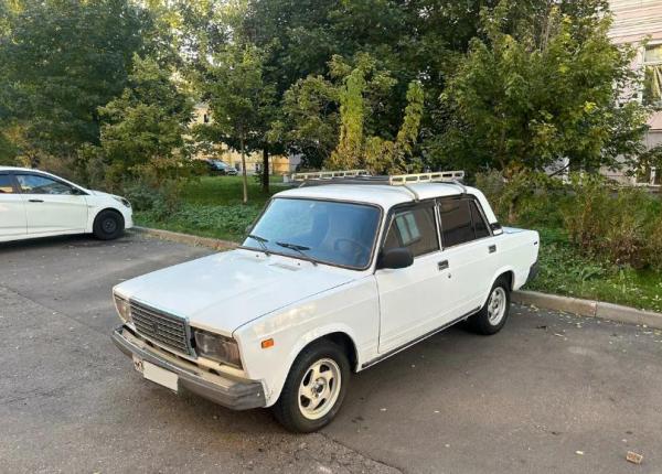 LADA (ВАЗ) 2107, 2002 год выпуска с двигателем Бензин, 150 000 RUB в г. Санкт-Петербург