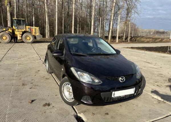 Mazda 2, 2009 год выпуска с двигателем Бензин, 650 000 RUB в г. Уфа