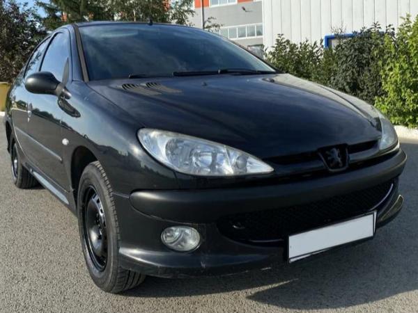 Peugeot 206, 2008 год выпуска с двигателем Бензин, 300 000 RUB в г. Омск