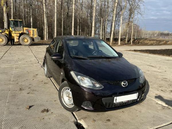 Mazda 2, 2009 год выпуска с двигателем Бензин, 650 000 RUB в г. Уфа