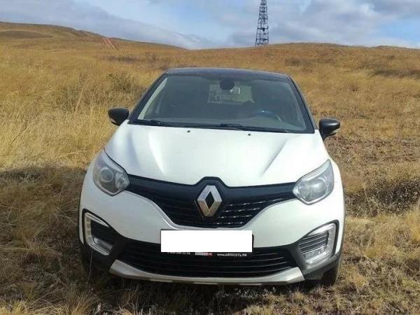 Renault Kaptur, 2017 год выпуска с двигателем Бензин, 1 499 000 RUB в г. Санкт-Петербург