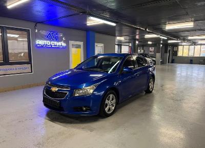 Фото Chevrolet Cruze