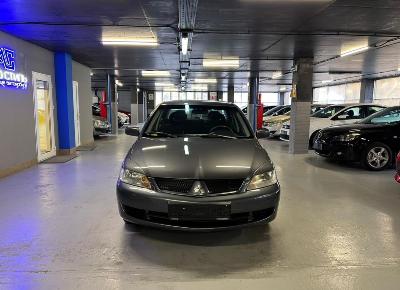 Фото Mitsubishi Lancer