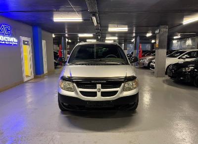 Фото Dodge Caravan