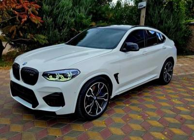 Фото BMW X4 M