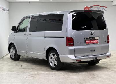 Фото Volkswagen Multivan