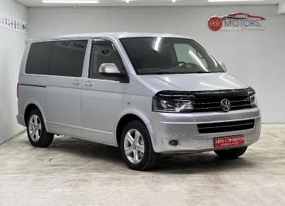 Фото Volkswagen Multivan