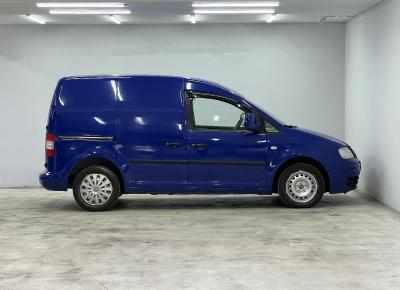 Фото Volkswagen Caddy