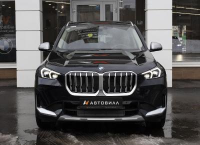 Фото BMW X1