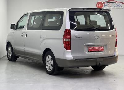 Фото Hyundai Grand Starex