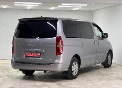 Фото Hyundai Grand Starex