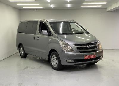 Фото Hyundai Grand Starex