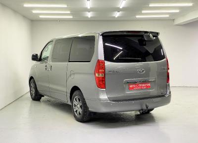 Фото Hyundai Grand Starex