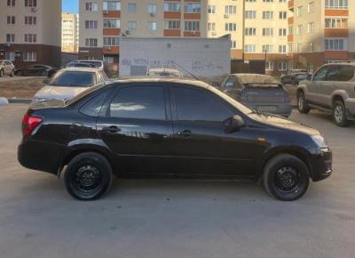 Фото LADA (ВАЗ) Granta