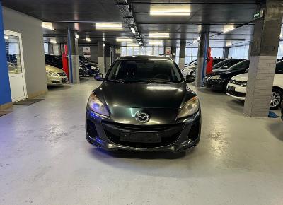 Фото Mazda 3