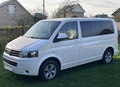 Фото Volkswagen Caravelle