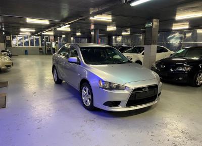 Фото Mitsubishi Lancer